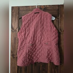 NWOT Ariat Quilted Vest XL
